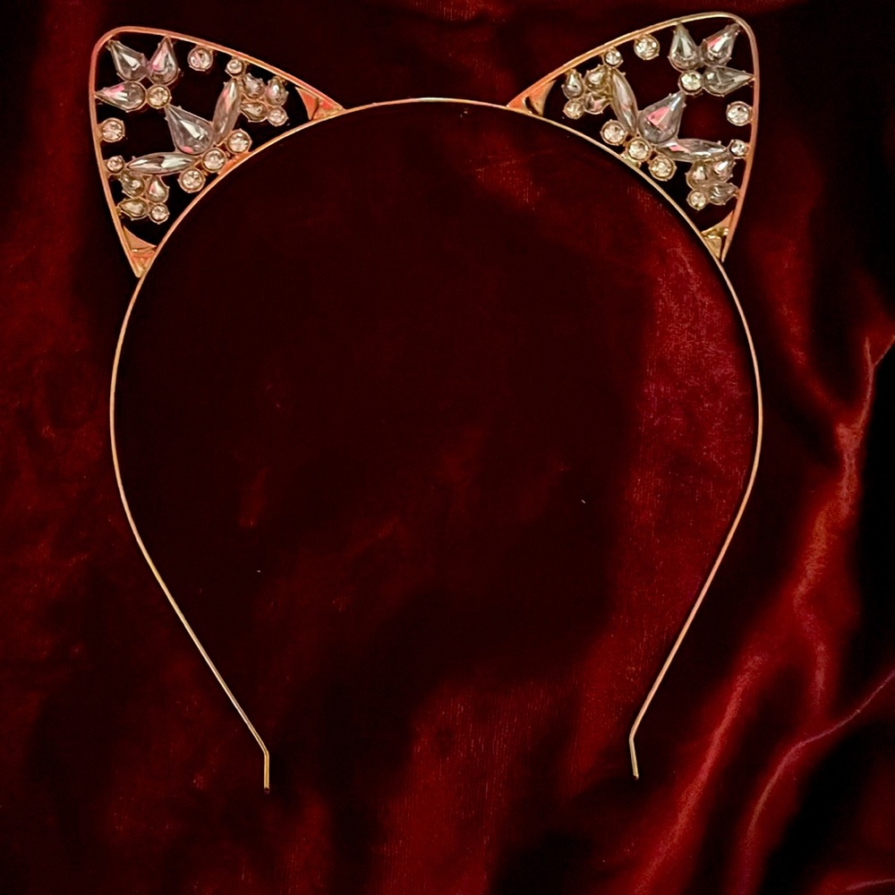 😻White Rhinestone & Gold Metal Tiara Headband cat 🐈‍⬛ Cute Cat Ears